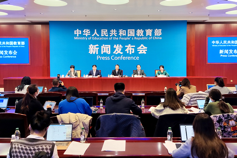 教育部：高校辅导员是教师也是干部，多地为辅导员追加编制