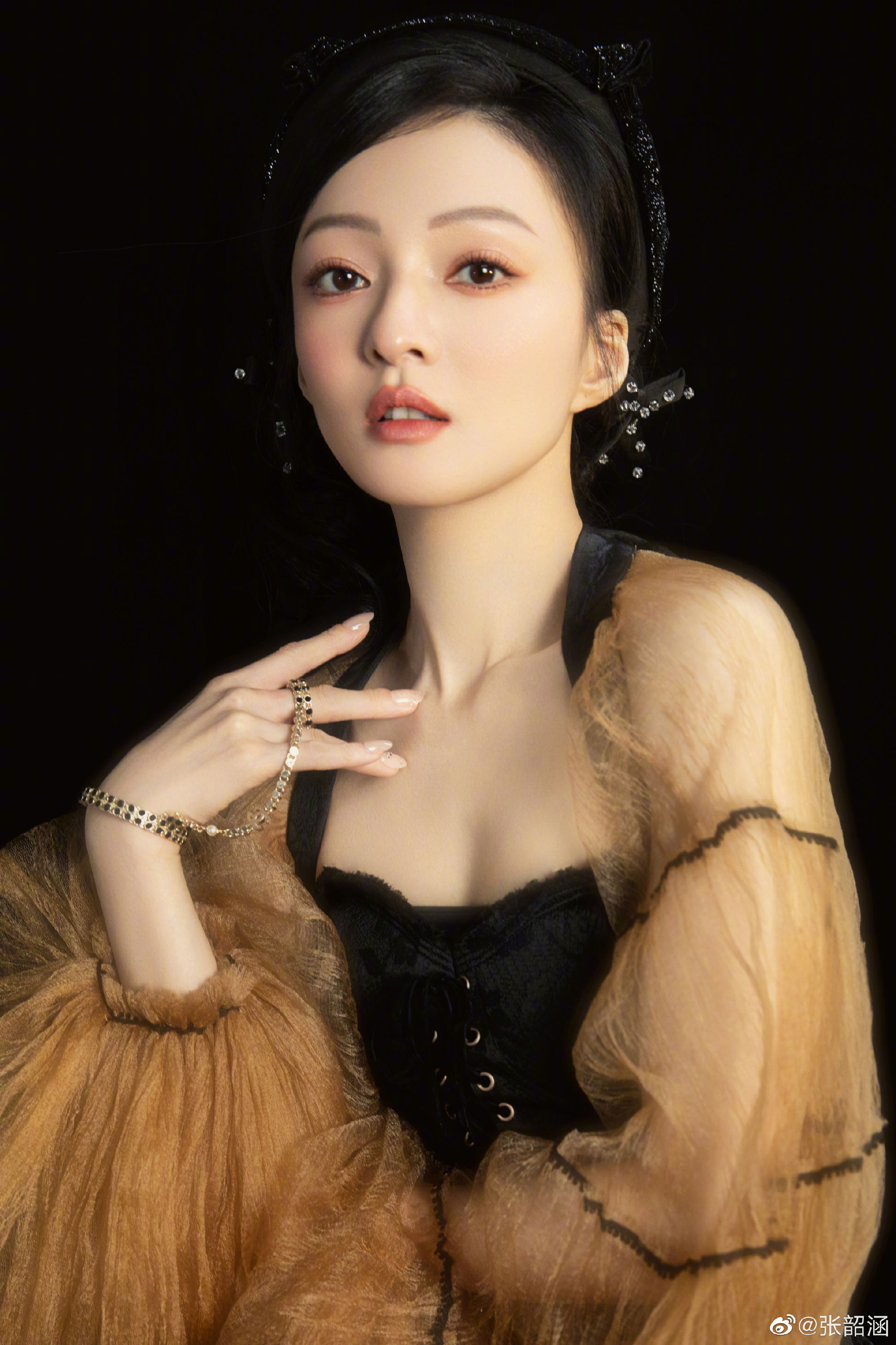 ���غ����ڴ�½����˱�������15��ǰ������С�á�������Զ�Ļʸ�ɺ