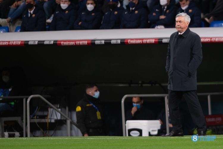 阿拉巴任意球直接破门（安切洛蒂：任意球本该由本泽马或克罗斯罚，但阿拉巴想踢）-趣拿体育