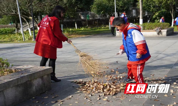 苏仙区：“小雷锋”成长记