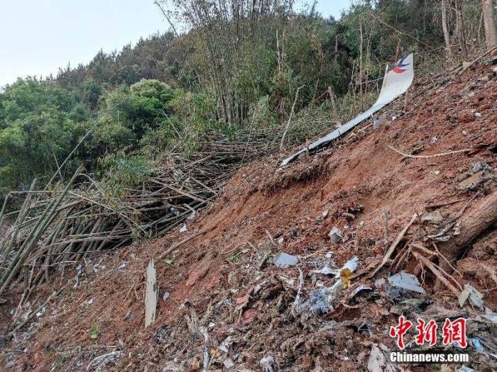關于東航墜機，五個消息待確認、十個消息已確定