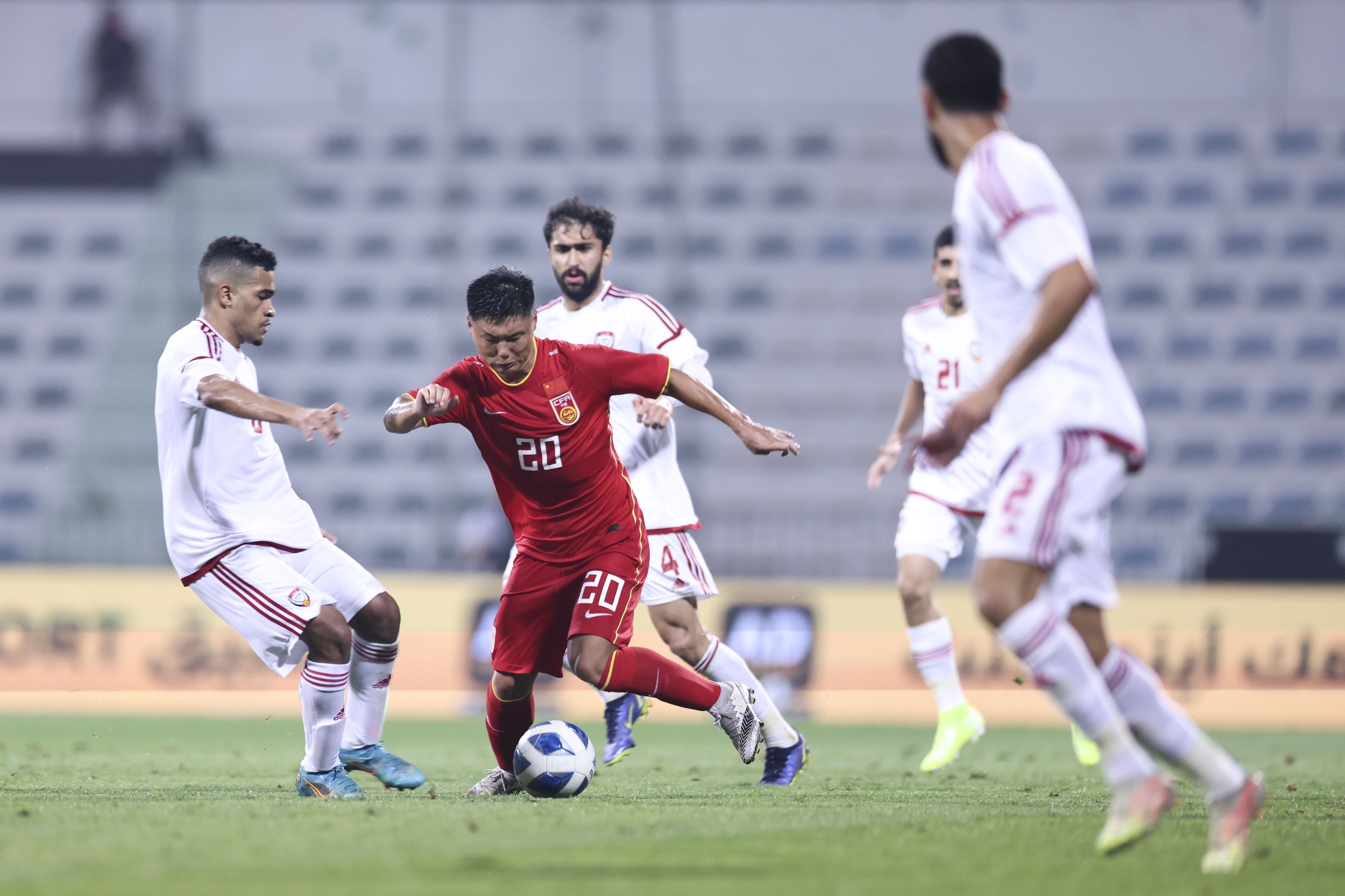 U23国足征战迪拜杯(U23国足0-1阿联酋：做到了敢拼敢抢，但缺乏比赛经验)