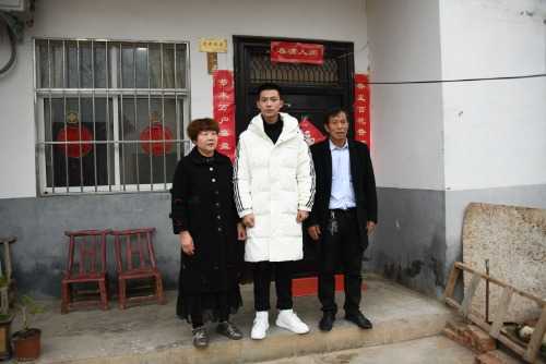 嵩县出了个“实在娃”