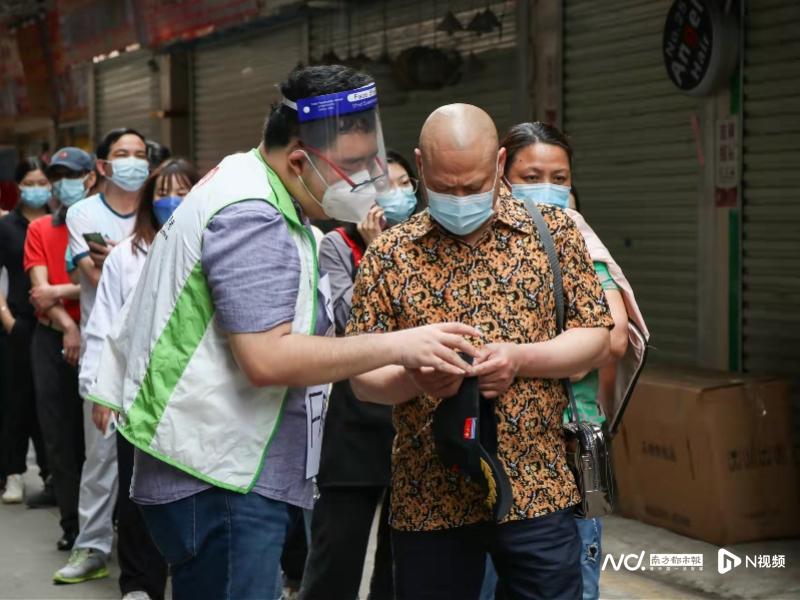 掌握五门外语，这位广州青年成防疫志愿“外交家”