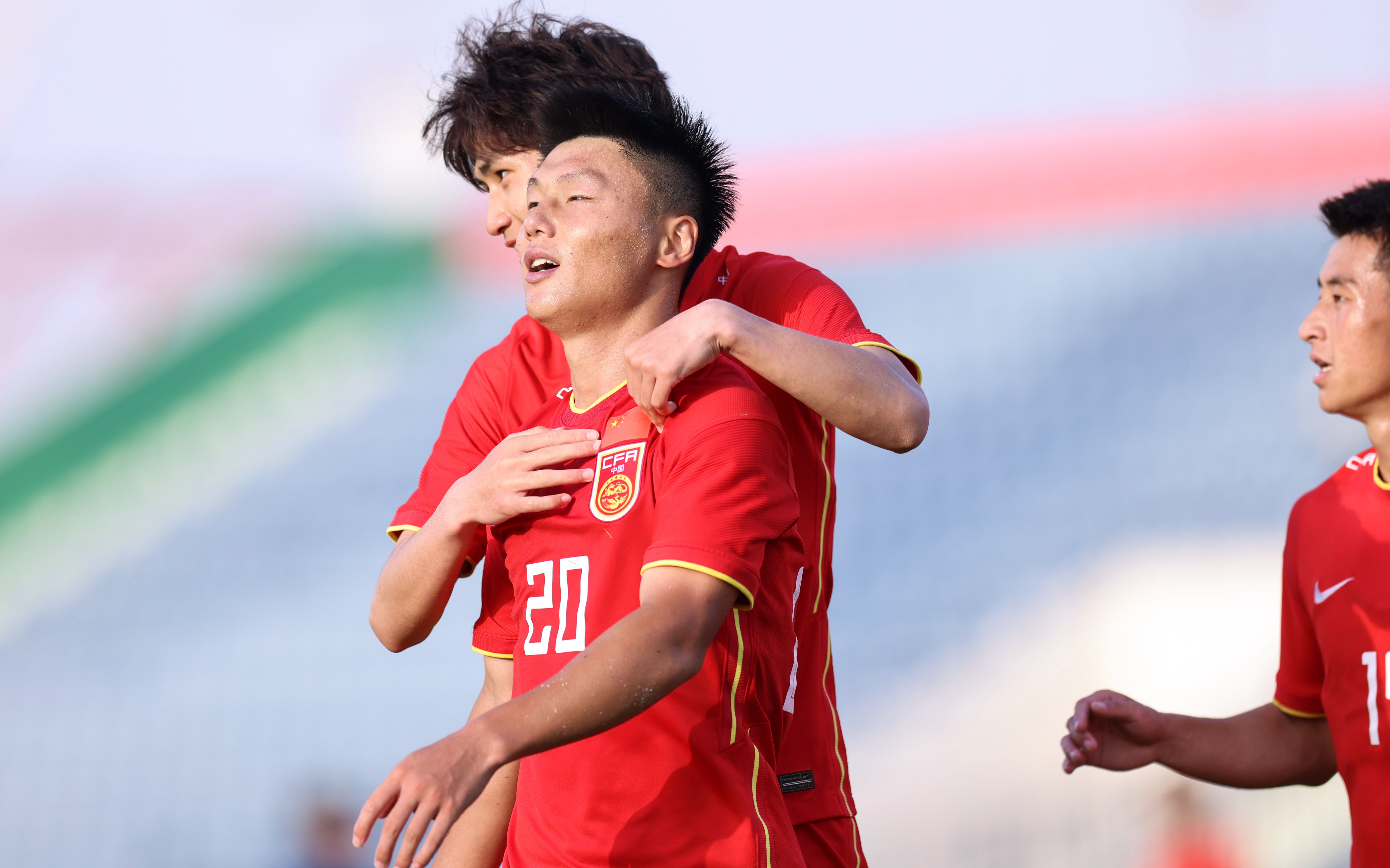 迪拜杯U23中国4-2泰国U23(U23国家队4比2胜泰国，方昊收获“大四喜”)