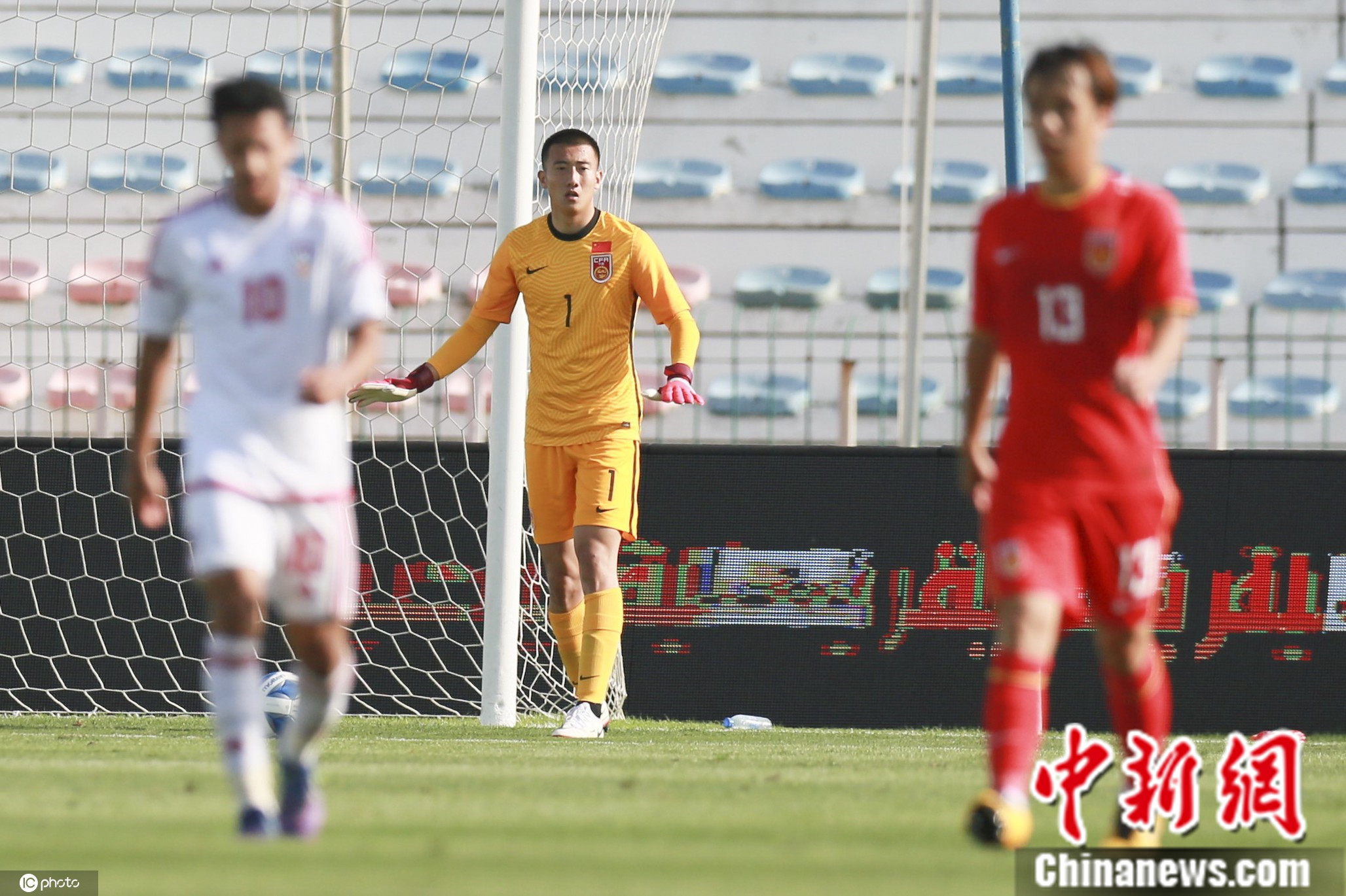 中国今年差多少进世界杯(中国男足0：2负于阿曼结束世预赛，接下来要捋清这些问题)