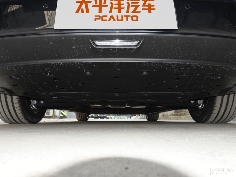 动力豪华兼顾 30万买这四款纯电轿车准没错