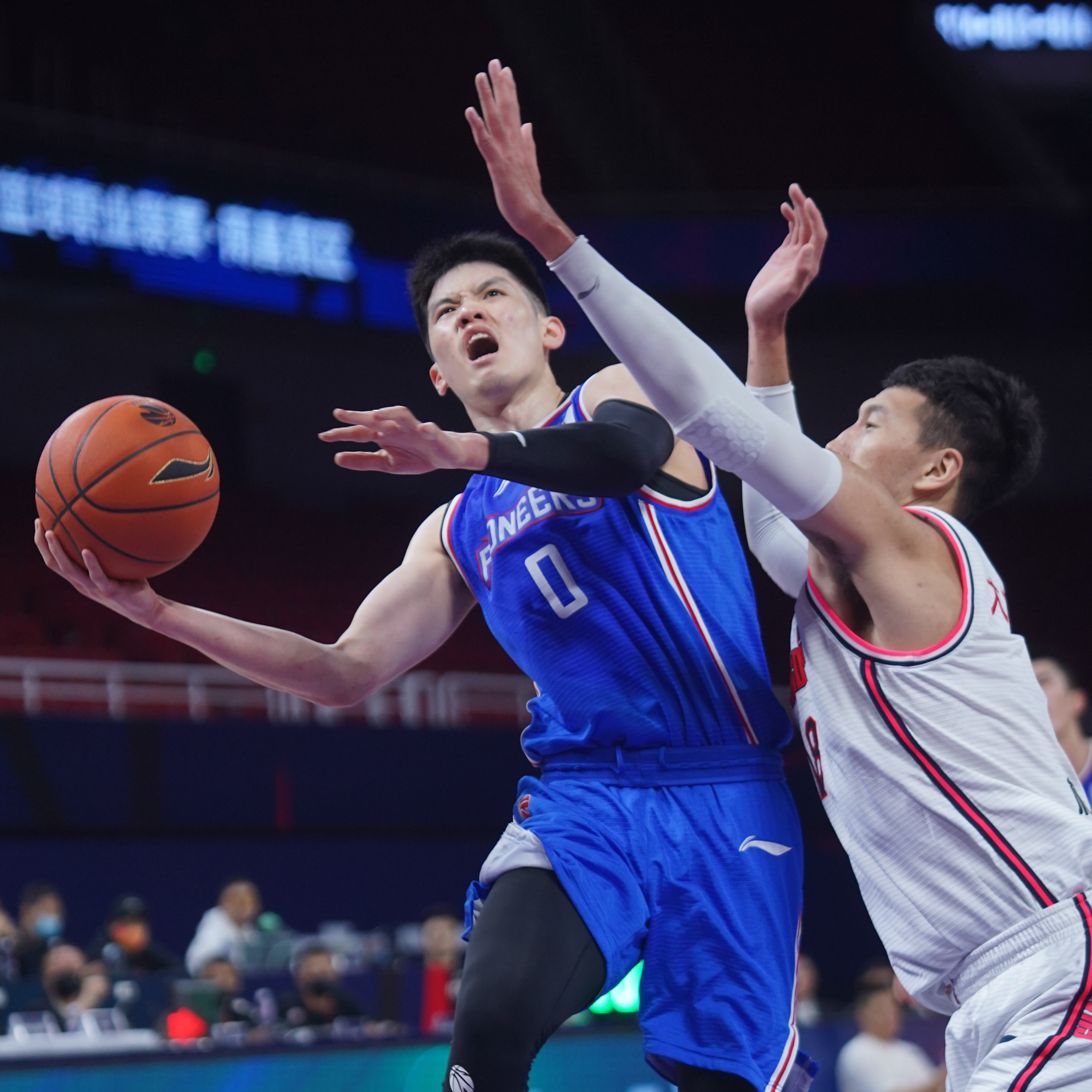 （体育）（2）篮球——CBA季后赛：广东东莞大益胜天津先行者