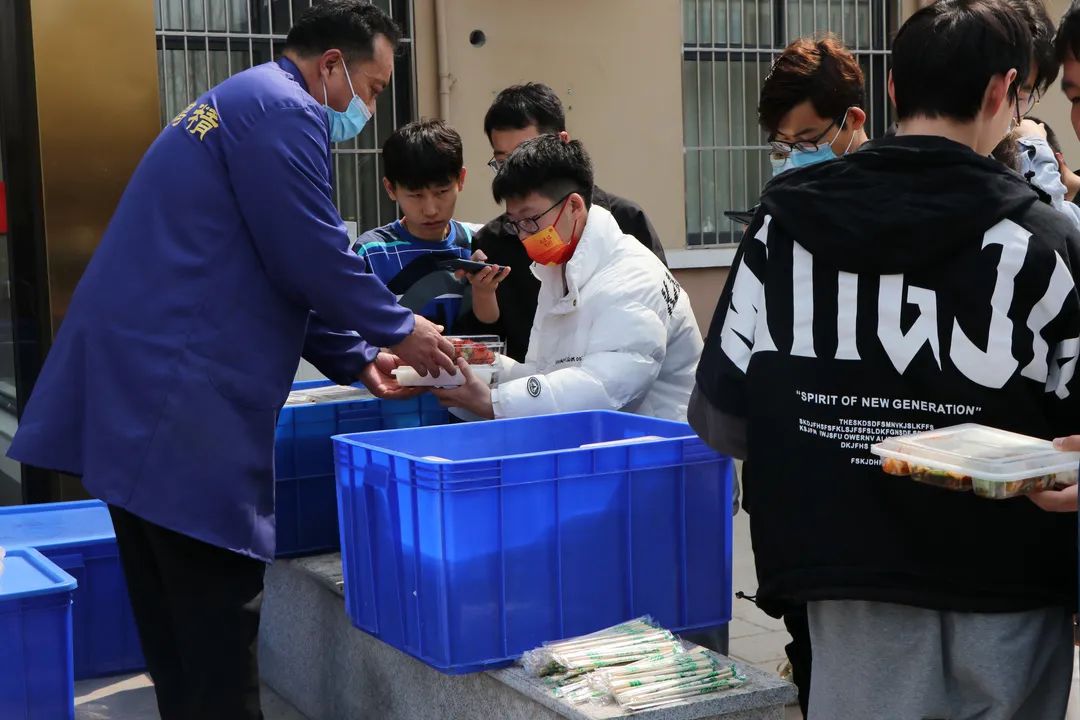 甜甜甜！实力宠学生！河南高校这波操作