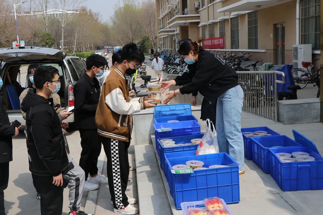 甜甜甜！实力宠学生！河南高校这波操作