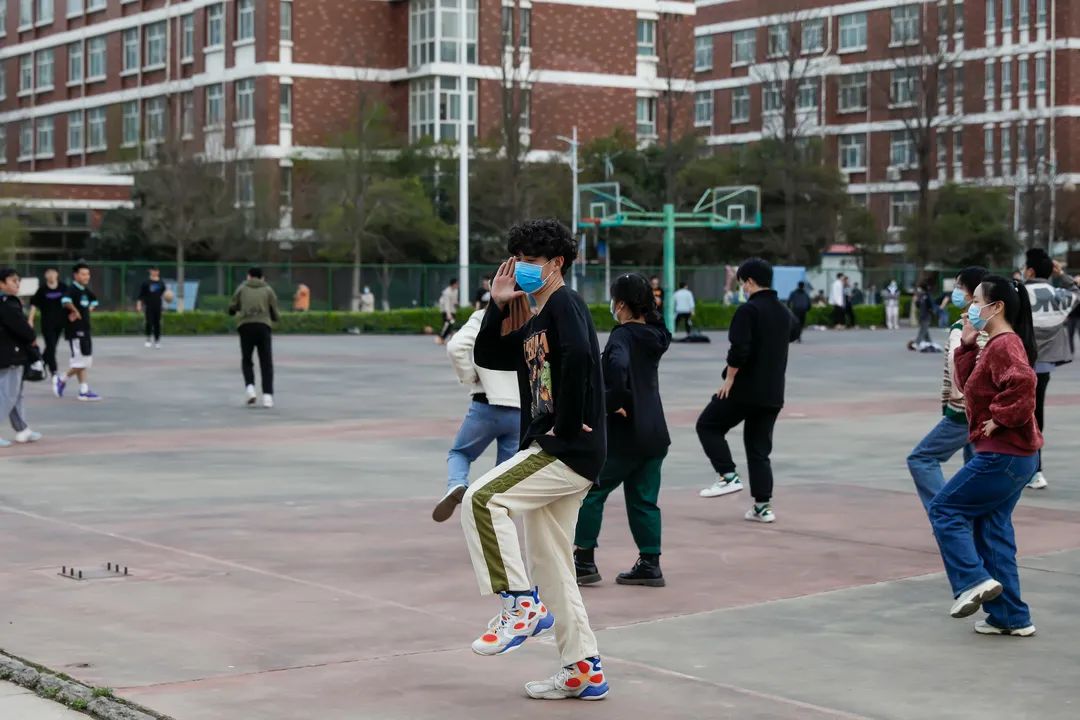 甜甜甜！实力宠学生！河南高校这波操作