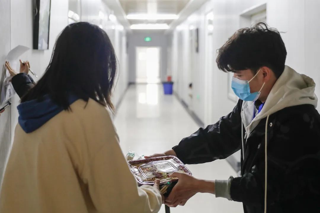 甜甜甜！实力宠学生！河南高校这波操作