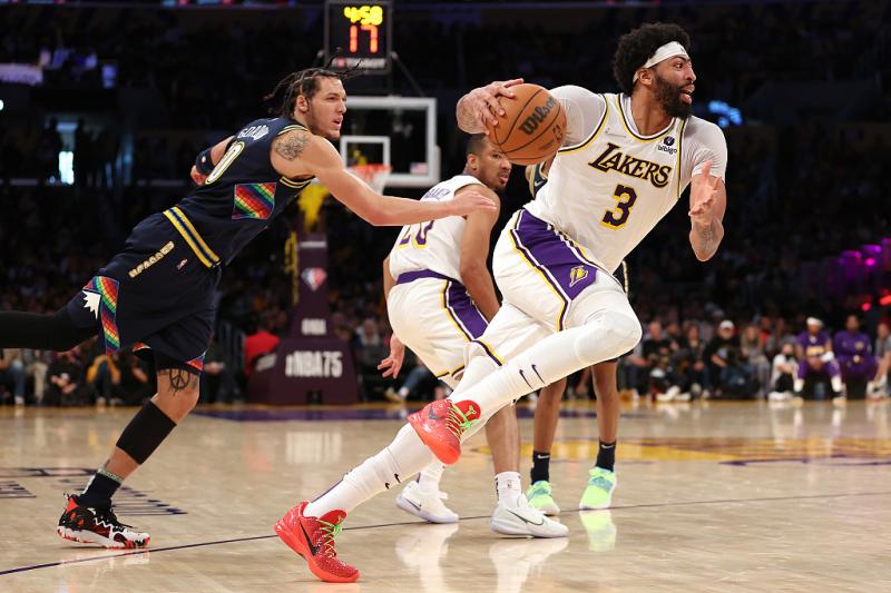 NBA季后赛湖人vs掘金直播(NBA | 湖人负掘金遭遇六连败 进入季后赛附加赛希望渺茫)