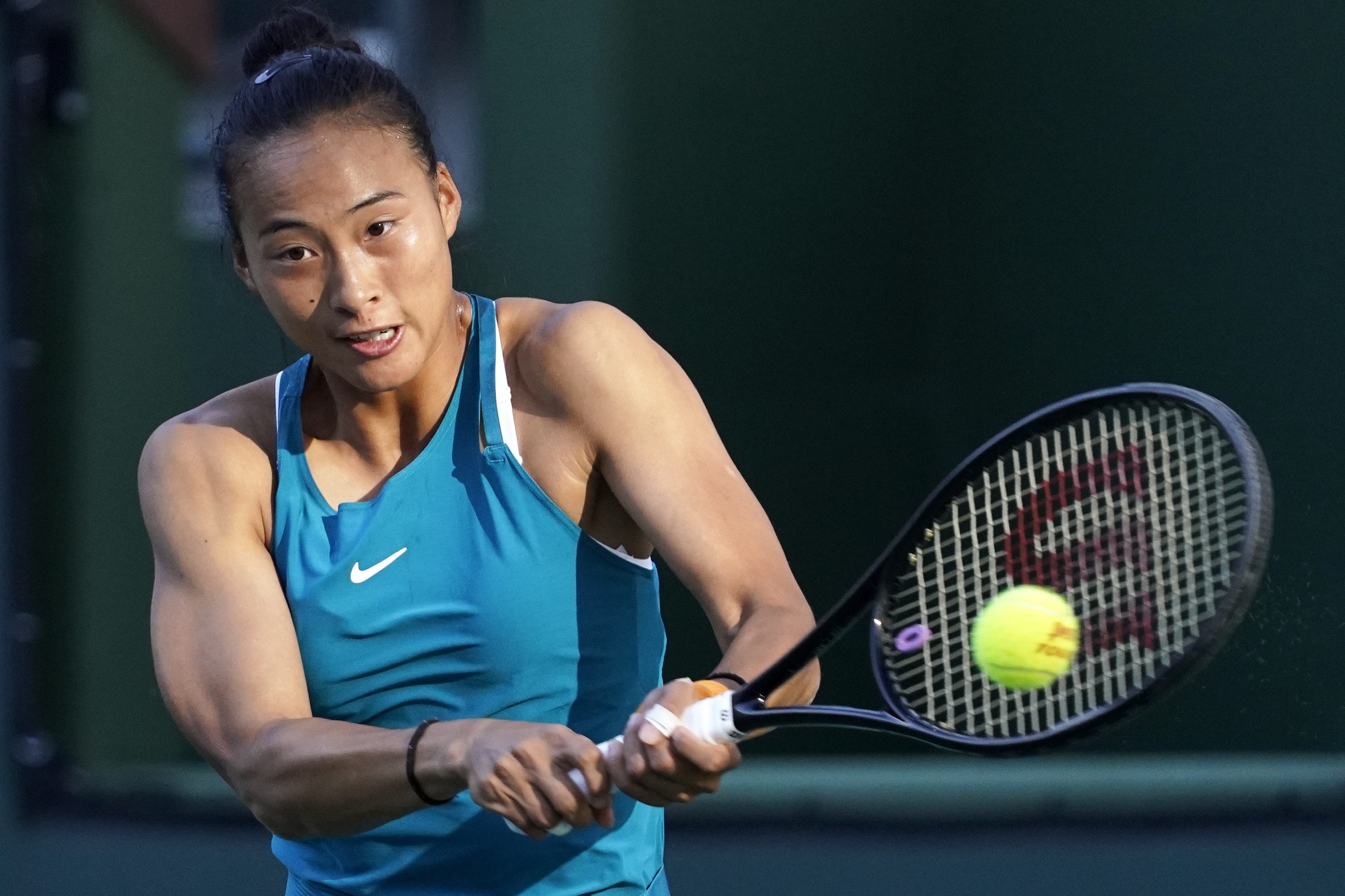 曼城利物浦欧冠（体坛联播｜曼城利物浦欧冠八强赢球，施廷懋出任跳水队助教）