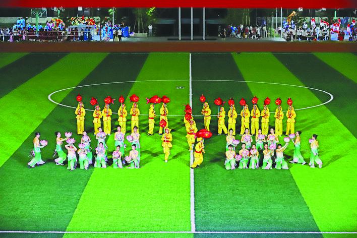 青田縣伯溫中學深化“五育融合”鑄造浙南名校(圖3) 青田縣伯溫中學深化“五育融合”鑄造浙南名校(圖3)