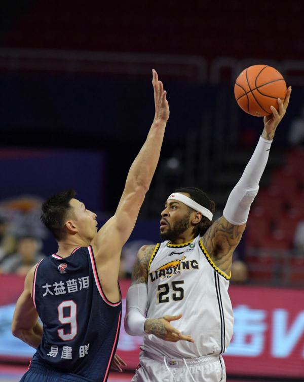 cba篮球在哪里打（篮球｜CBA半决赛：辽宁胜广东 1比0领先）
