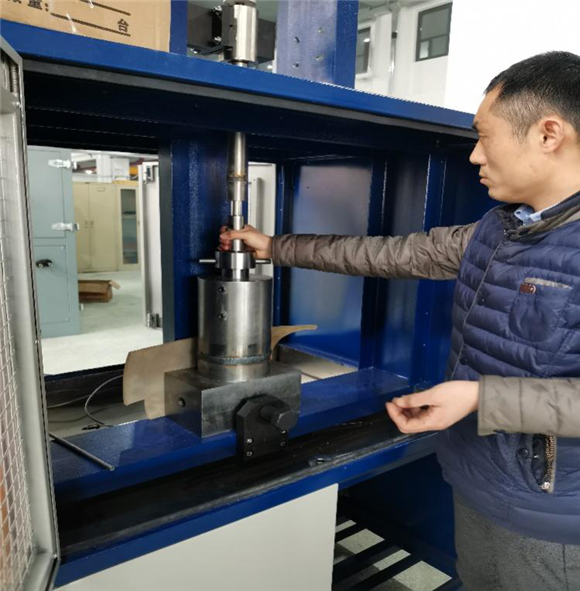 曲延涛：致力新材料研究，助力产业链升级