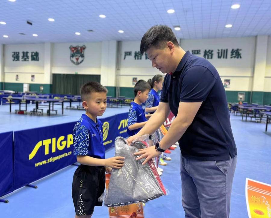 中国乒乓球学院（青训大检阅！山东鲁能乒乓球学校2022年校内联赛圆满落幕）