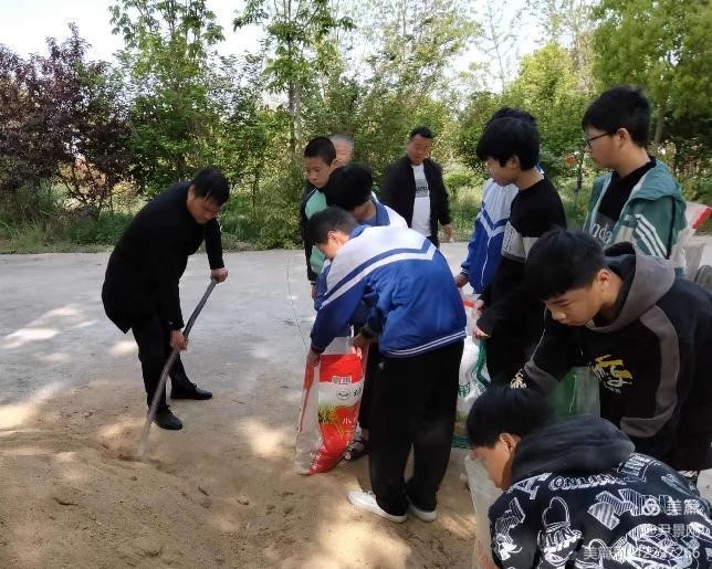 镇平县彭营镇：居安思危 防范意识不可丢——彭营镇中心校开展防汛应急演练活动