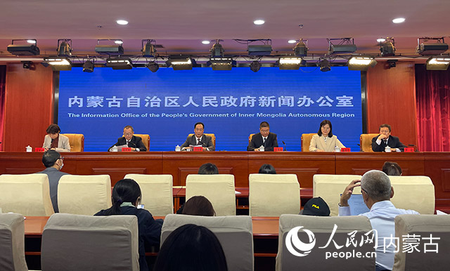 内蒙古出台九项政策措施推进奶业振兴