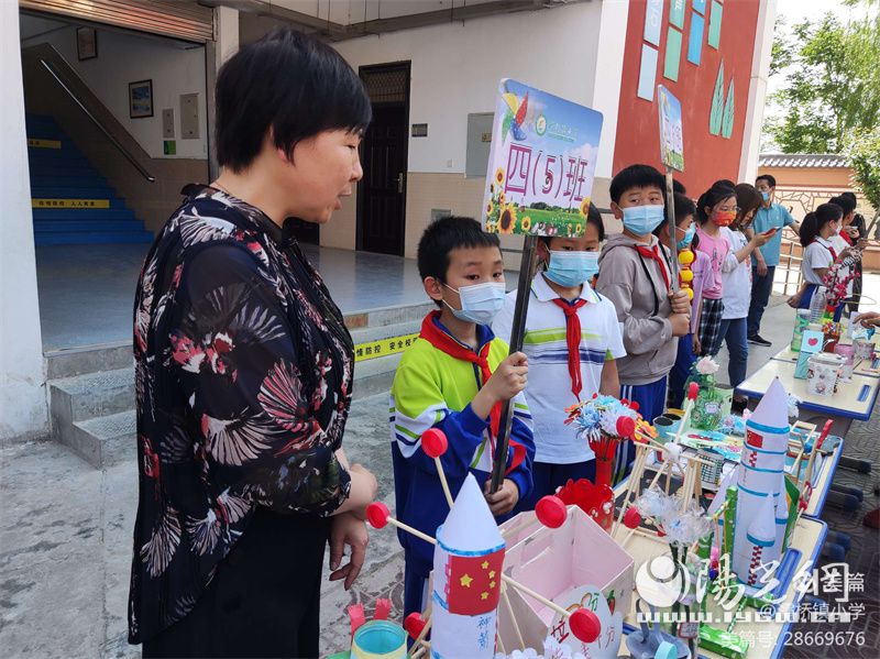 西安市灞桥区灞桥镇小学科技手工制作展纪实(图4)