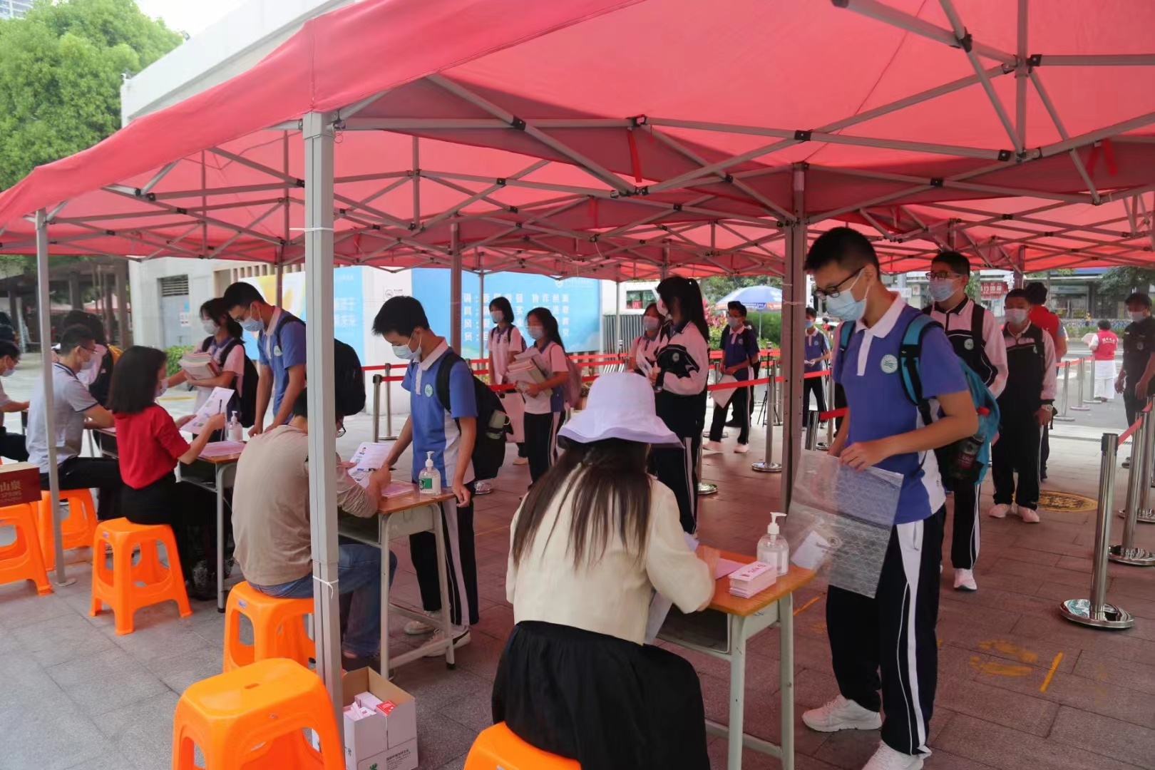 深圳市翠園文錦中學(xué)：以教科研為抓手(圖10)