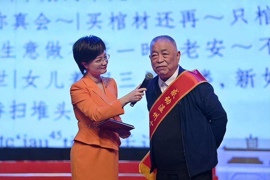 2020感动中国十大人物事迹及颁奖词精简版（2020感动十大中国十大人物的事迹与颁奖词）-第4张图片-昕阳网