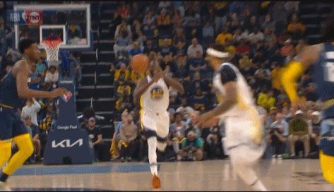 明晨欧联杯决赛哪里可以看（体坛连连看丨法兰克福与流浪者会师欧联杯决赛 罗马与费耶诺德会师欧协杯决赛）