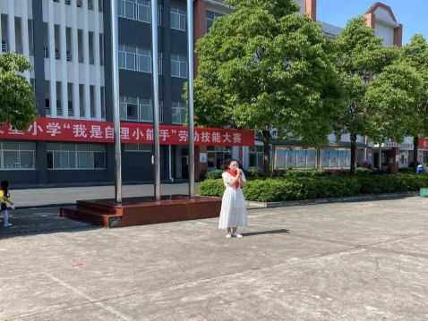 桃源县文星小学举行劳动技能大赛(图1)