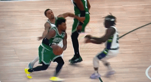 nba为什么客场打不过（仍认为是三分犯规？乌度卡：是的 但第三节的比赛方式导致输球）