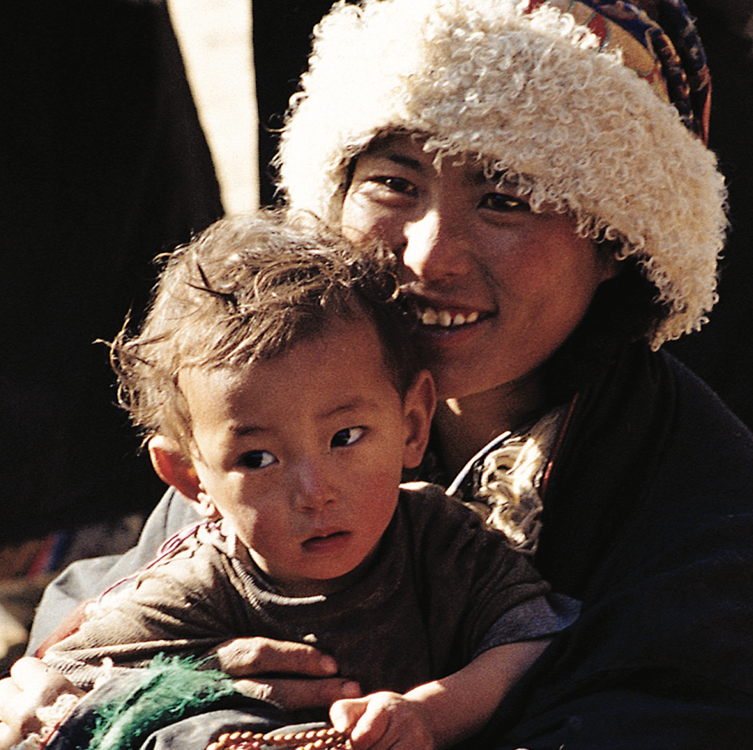 母亲节特别企划丨雅昌携手知名艺术家举办「艺术中的生命」元宇宙联展