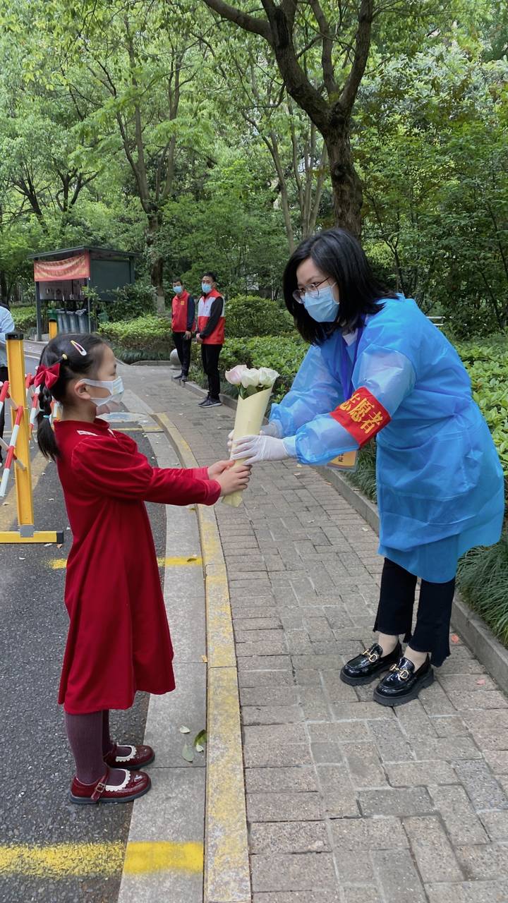 濮家小学笕新校区一年级学生劳动技能大比拼(图8)