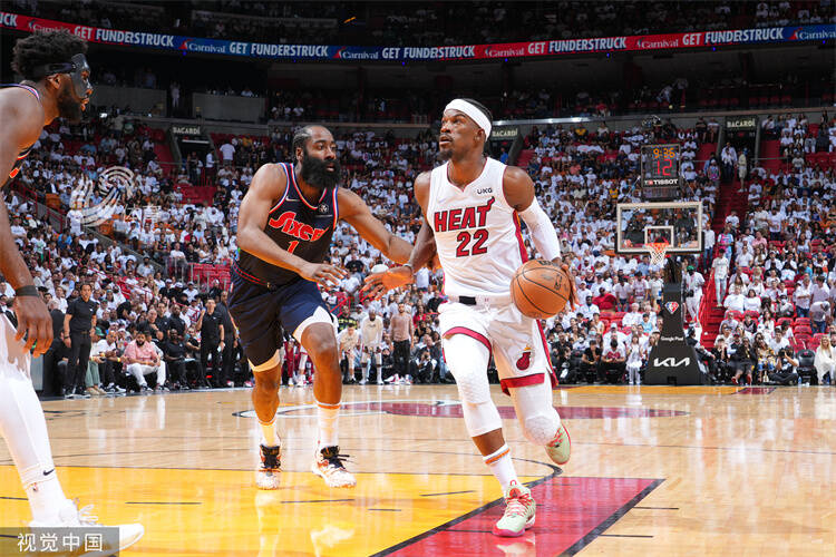 中超现在哪里能看（体坛快车丨曝中超第一阶段分组结果初定 今晚锁定山东电视体育频道看NBA季后赛）