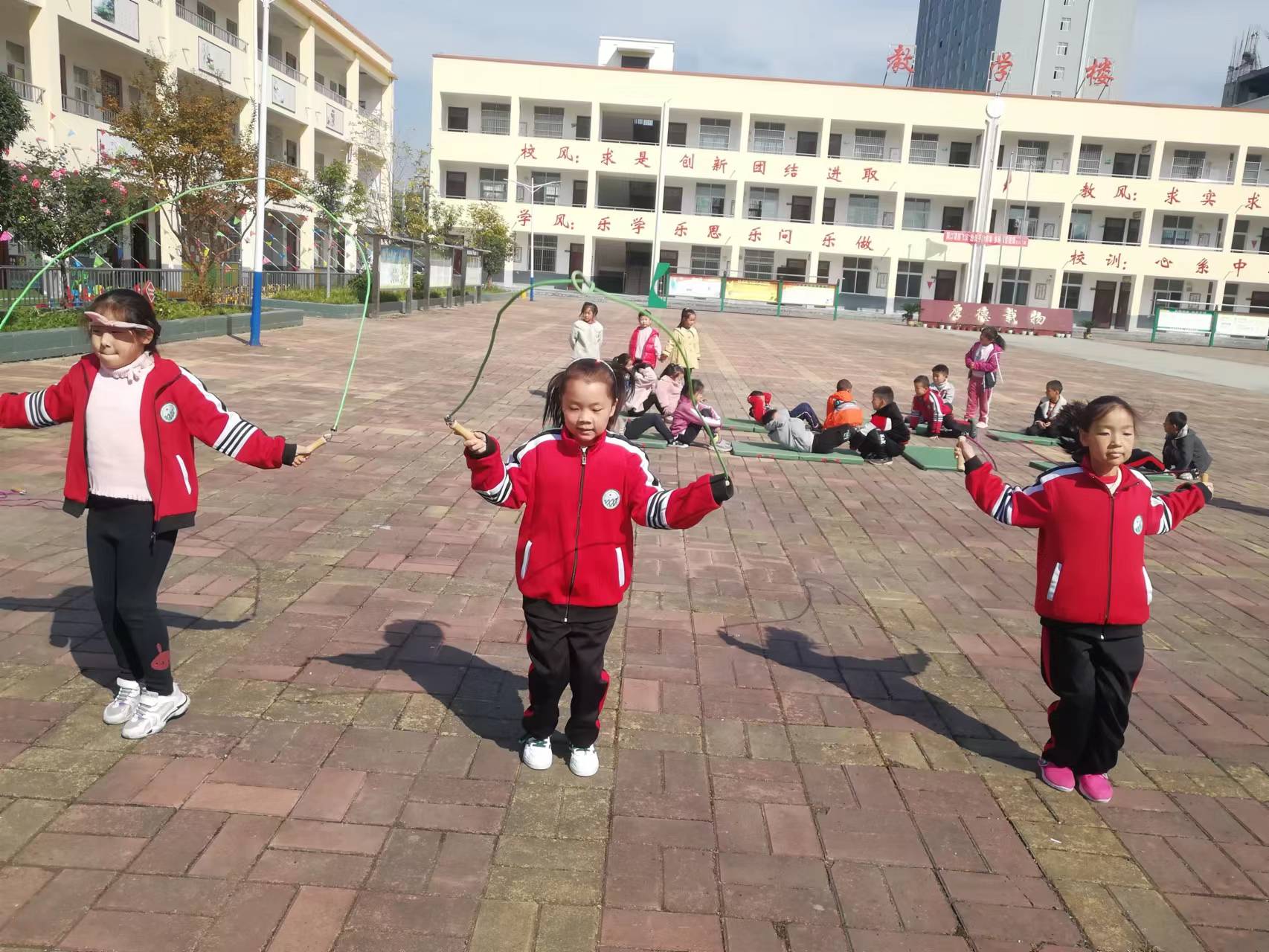 镇平县遮山镇中心小学“1+1+N”课后服务定制菜单助力“双减”落地生效