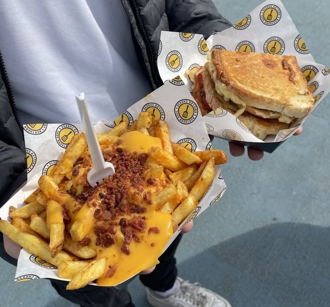 英超有什么零食（性价比PK！盘点英超球场小吃价格：阿森纳主场一份薯条12.6镑）