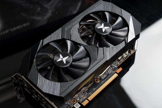 Radeon RX 6650 XT首发评测：核心、显存提速的甜品游戏卡