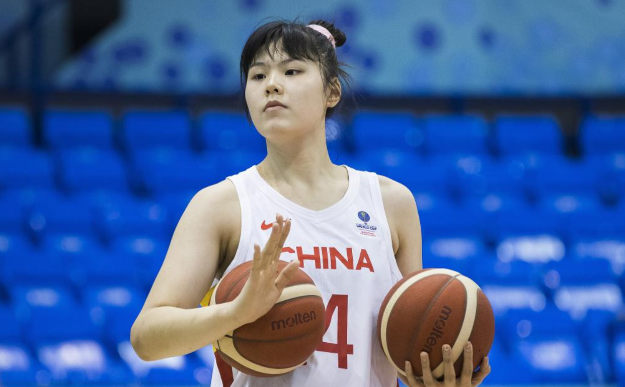 cba女篮李月汝在哪个队(女篮李月汝将赴美征战WNBA，加盟芝加哥天空队)