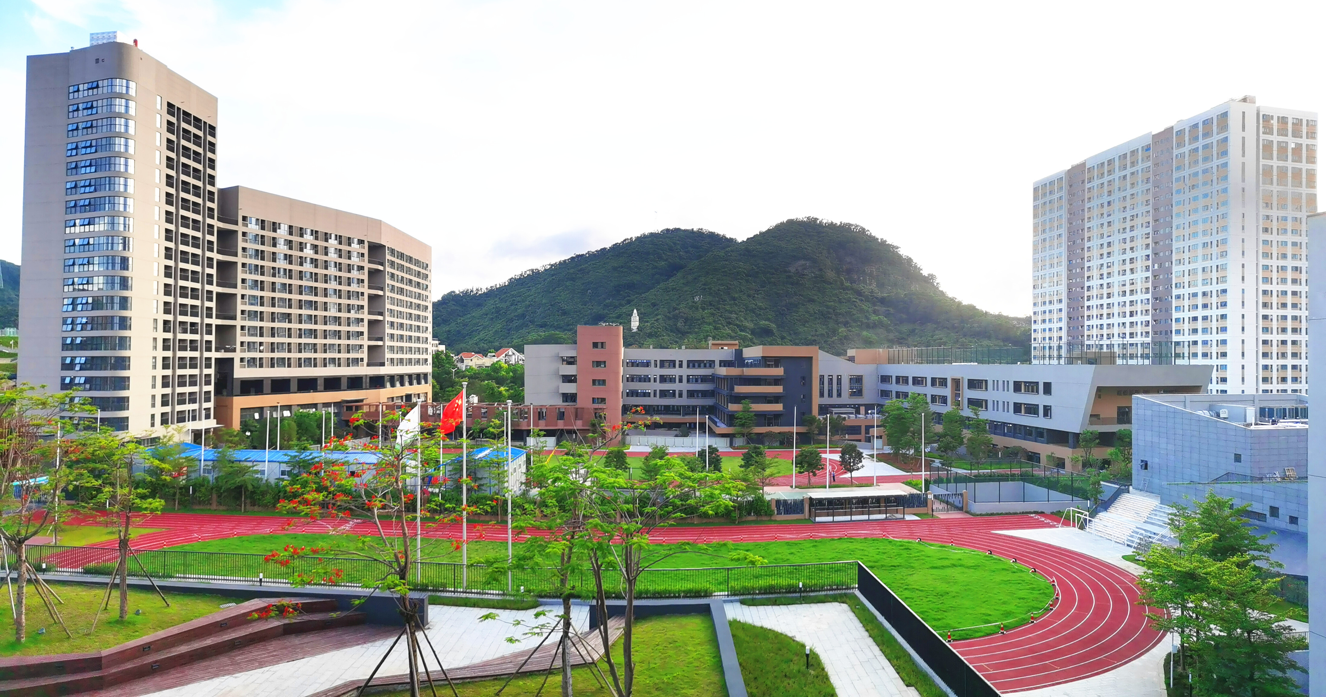 龍華科技大學,龍華科技大學-愛妻自媒體