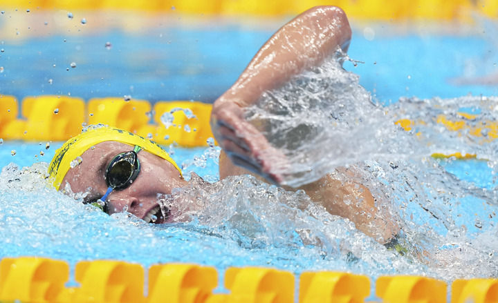 400米自由泳世界纪录保持者(游泳 | 蒂特穆斯创400自世界纪录 希望竞争继续下去)