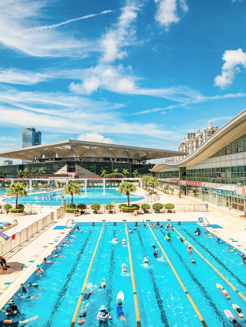 宝体中心露天游泳场28日起开放，各时段限制入场名额
