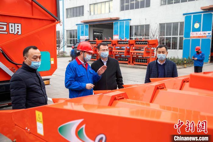 山东“单项冠军”示范企业数量居中国首位 借力金融促转型升级