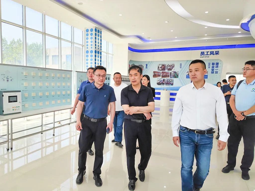 济南新材料产业园区管委会主任韩利师带队赴临沂招商考察项目