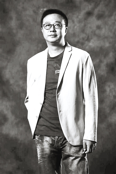 悼沈庆 青春的花开花谢 让我疲惫却不后悔