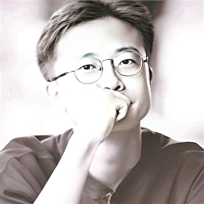 悼沈庆 青春的花开花谢 让我疲惫却不后悔