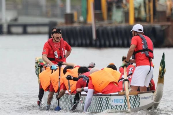 东京奥运会有龙舟比赛吗(这群武汉人在日本划龙舟，还拿了东京大赛的冠军)