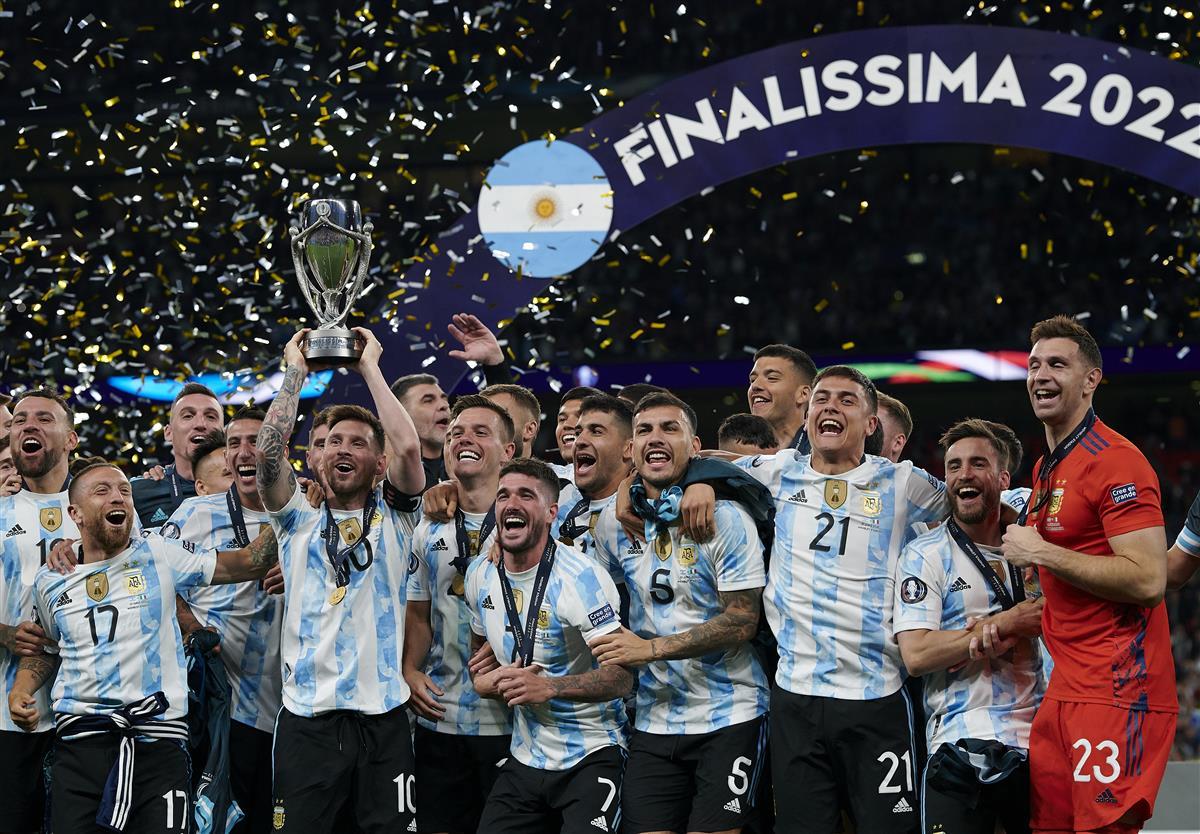 欧洲杯阿根廷队(3：0！阿根廷碾压意大利夺得欧美杯)