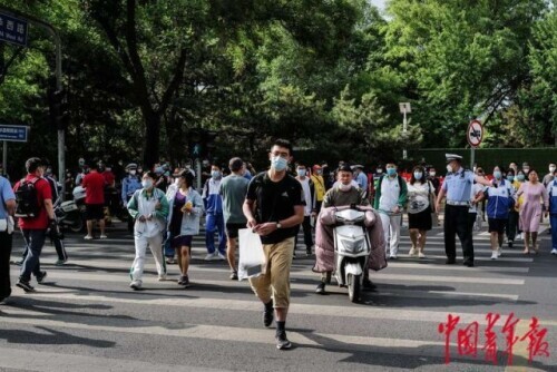 多图直击2022高考第一天
