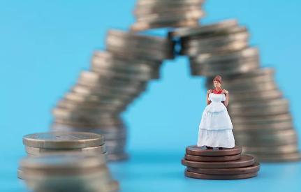 岳父借钱给女儿女婿买车，后催讨买车钱被拒！法院这样判