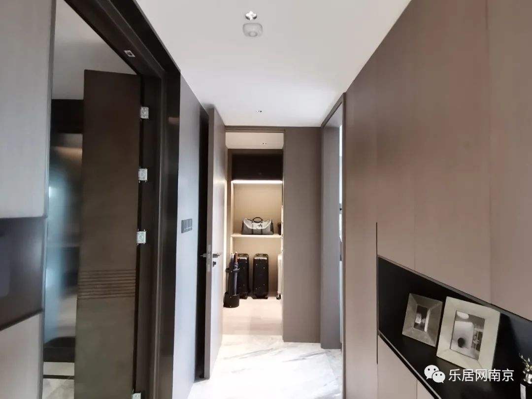 江心洲，打破千城一面，用生态重塑河西天际线