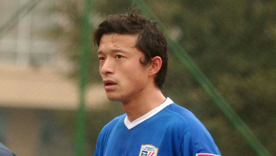 申花2比1大连谢晖进球(快评:平局背后是上海男人的倔强,为何说吴金贵